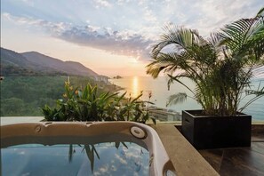 Unclassified image, 4 of 77, button - Garza Blanca PV · 2BR Panoramic Suite & Jacuzzi (Puerto Vallarta)