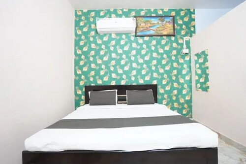 FabHotel Relax With Ramayana