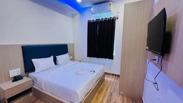 Unclassified image, 1 of 28, button - Fabhotel Hk Comfort Inn (Bangalore)