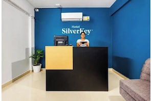 Unclassified image, 4 of 18, button - Fabhotel Silver Key (Hyderabad)