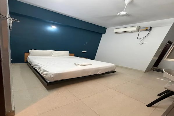 Unclassified image, 1 of 21, button - Fabhotel White House (Hyderabad)