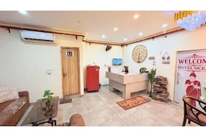 Unclassified image, 4 of 22, button - Fabhotel Ocean Karkardooma (New Delhi)