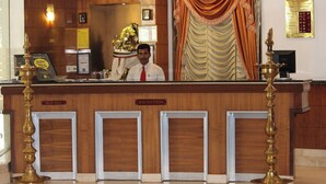 Unclassified image, 5 of 5, button - Hotel Chennai Deluxe (Chennai)