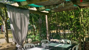 Unclassified image, 3 of 11, button - A charming, fully equipped mobile home in Provence, between the Alpilles and the Luberon (Mallemort)