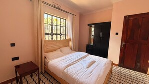 Luokittelematon kuva, 4 kautta 18, painike