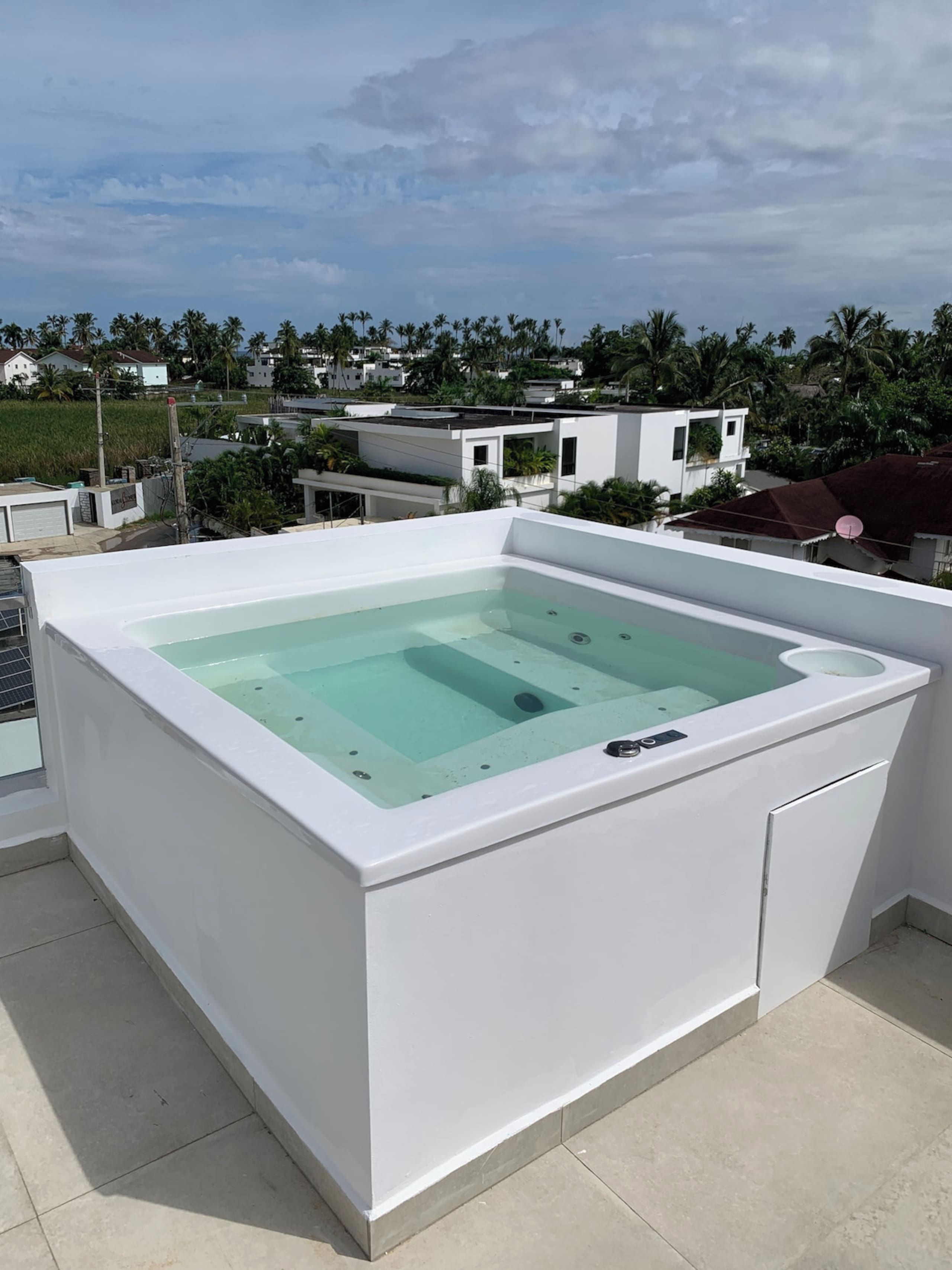 Bathtub spa outdoor
