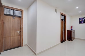 Ảnh chưa phân loại, 5 trong số 27 ảnh, nút