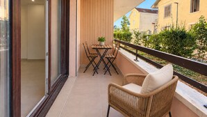 Unclassified image, 4 of 18, button - Vrbo Property (Aix-les-Bains)