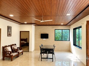 Unclassified image, 5 of 8, button - Reveridge Flora Cottage 3BH Matheran (Matheran)