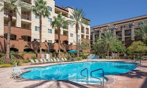 Unclassified image, 5 of 22, button - New Year’s Week in Las Vegas - 1BR Resort Stay (Las Vegas)