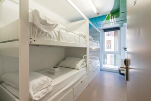 Uklassifisert bilde, 4 av 38, knapp