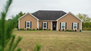 Unclassified image, 2 of 18, button - Peaceful Country Escape in Eagleville TN (Eagleville)