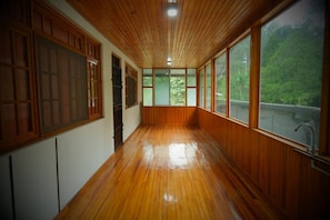 Unclassified image, 5 of 47, button - The Woodhouse at Bambito (Paso Ancho)