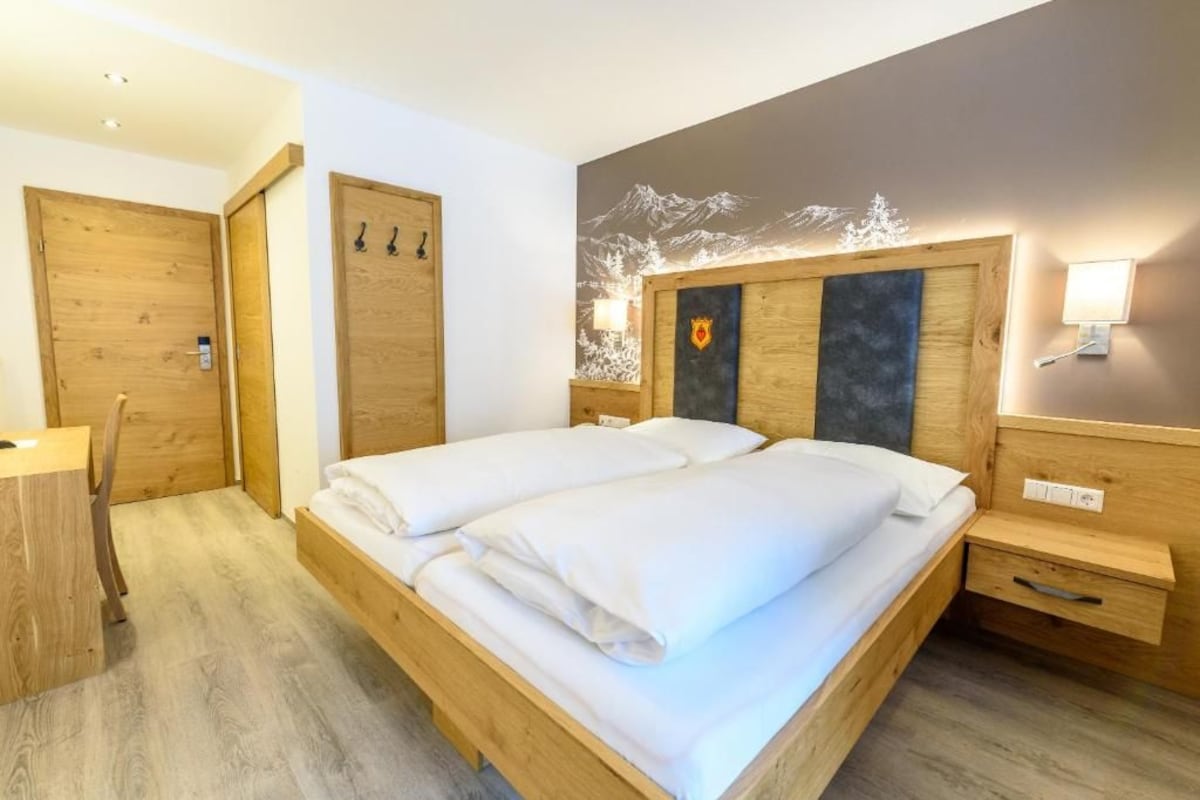 Superior Double Room | Living area