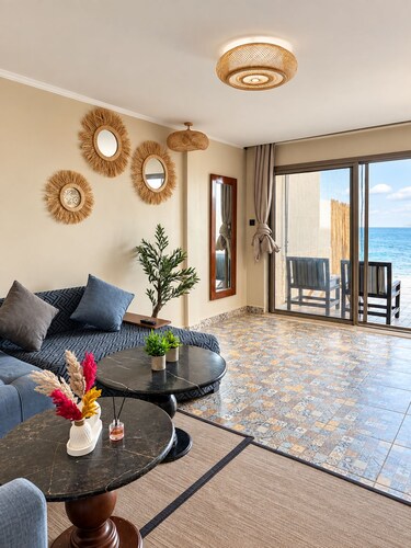 The Rivage Privé II · Premium Concierge Service