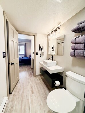 Unclassified image, 2 of 13, button - Payette Lake Retreat Just Steps to Lake with Pool/Gym (McCall)