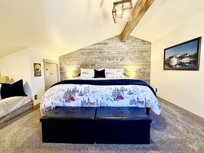 Unclassified image, 5 of 13, button - Payette Lake Retreat Just Steps to Lake with Pool/Gym (McCall)