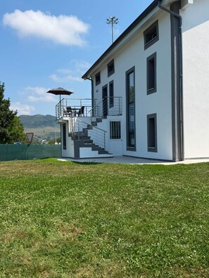 Immagine non classificata, 2 di 30, pulsante