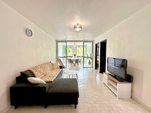 Living area - Jamara, Central and Comfortable (Saint-Gilles les Bains)