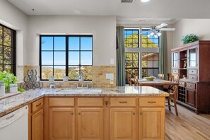 Kitchen - Sunny Prescott Home w/ Deck & Scenic Views (Prescott)