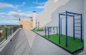 Building outdoor fitness area - Modern 1BR at Zuba 8 | Pool & Full Kitchen (Fernando de la Mora)