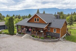 Exterior - Fairway 17 | Golf | Hot Tub | Foosball | Ping-Pong (Windermere)