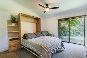 Secondary Bedroom - Rancho Estates Retreat (Rancho Mirage)
