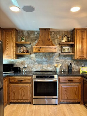 Unclassified image, 5 of 39, button - New Luxury Cabin Inside Turner Falls Park (Davis)