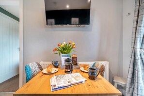 Dining - 1 Bed in Gatehouse Of Fleet (oc-t34445) (Gatehouse of Fleet)