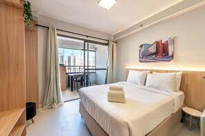 Unclassified image, 5 of 20, button - Sacoma 1604 · Beautiful Studio with Pool Near the Metro (São Paulo)