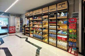 Gift shop - Beautiful Studio Near Airport, Shopping Mall and Metro (São Paulo)