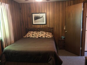 Room - Hugel Haus 6 – Dog-Friendly 1BR Condo Steps from the Lifts, Big Powderhorn (Bessemer)