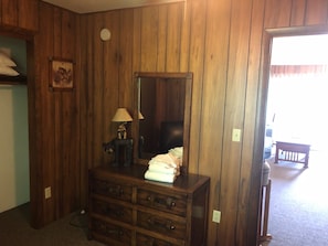 Interior - Hugel Haus 7 – Dog-Friendly 1BR Condo Steps from the Lifts, Big Powderhorn (Bessemer)
