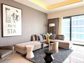 Living area - Luxury 3BR City Retreat - Spacious & Elegant (Dubai)