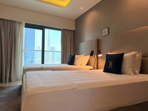 Room - Deluxe 2BR with City Views - Business Bay (Dubai)