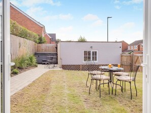 Outdoor dining - 2 Bed in Thrussington (oc-42472) (Thrussington)