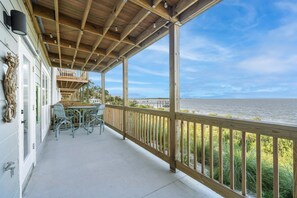 Outdoor seating for 4 - Sunset Serenade #201 (Cedar Key)