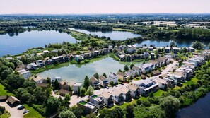 Unclassified image, 4 of 20, button - 4 Bed in Somerford Keynes (oc-t45310) (Somerford Keynes)