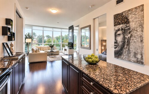 Spectacular Presidential Loft - Downtown Toronto