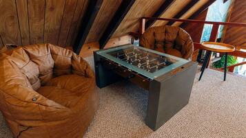 Loft / Mezzanine