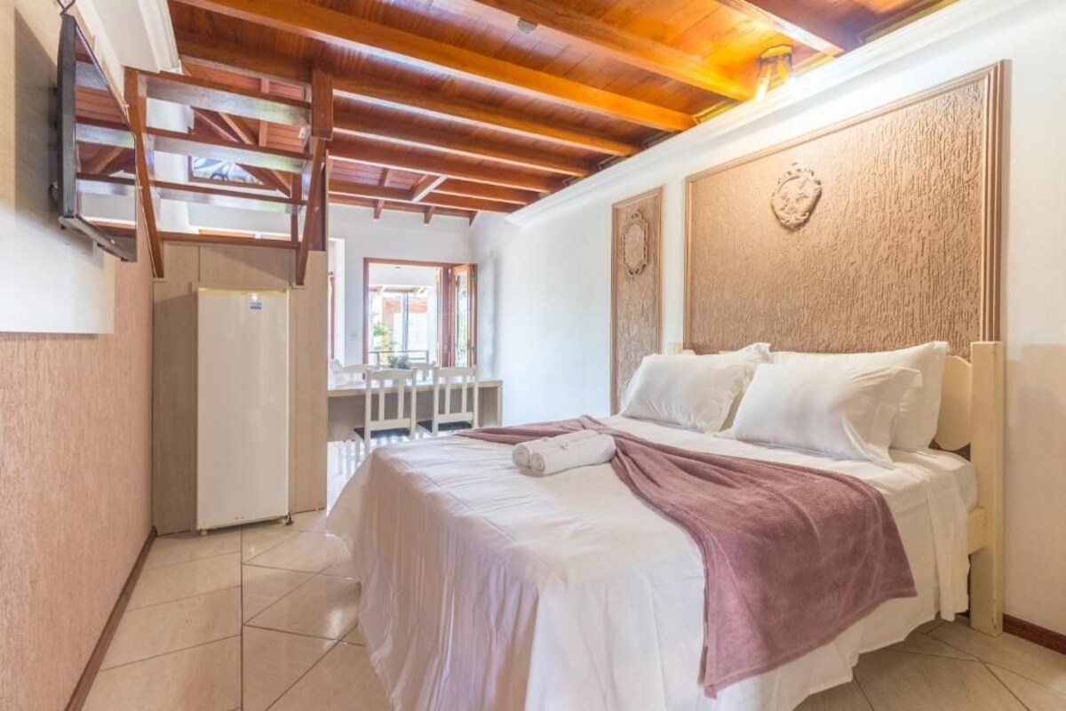 Suite, Balcony | WiFi (free)