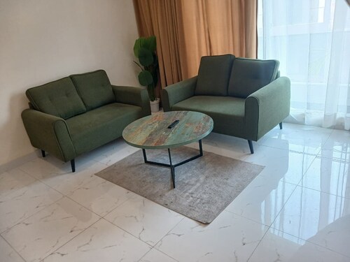 Tranquil 1-bedroom apartment with AC in welcoming Lahore