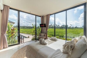 Unclassified image, 5 of 101, button - Luxury 6 Br Villa in Ubud w Pool Spa Rice Field (Gianyar)