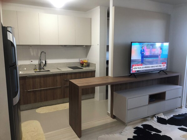 Unclassified image, 1 of 28, button - NEW - 100m from JL Shopping Mall, garage, 3 elevators, balcony with barbecue. (Cascavel)