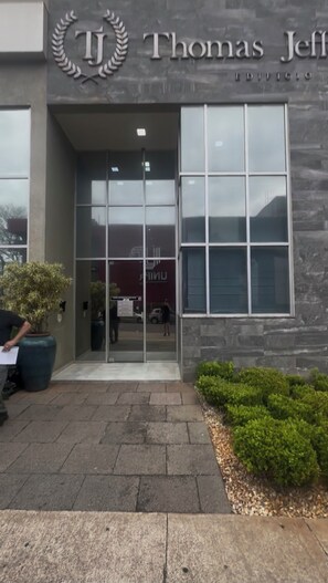 Unclassified image, 2 of 28, button - NEW - 100m from JL Shopping Mall, garage, 3 elevators, balcony with barbecue. (Cascavel)
