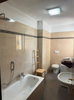 Immagine non classificata, 5 di 8, pulsante