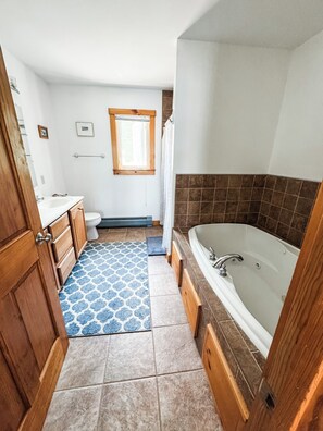 Unclassified image, 3 of 12, button - Enjoyable 4-bedroom house in Derby perfect for your getaway (Derby)