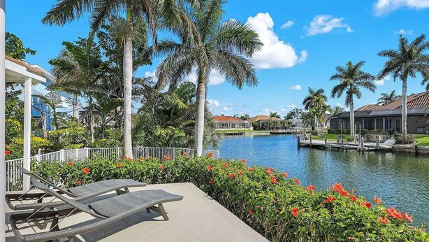 Unclassified image, 1 of 35, button - Welcome to VillaBella, a luxury 5 BR/3BA waterfront home 5 minute drive to beach (Marco Island)