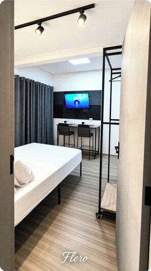 Unclassified image, 4 of 8, button - Flero Home Apartments (Extrema)