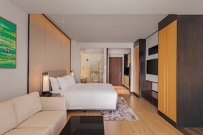 Room - C Suite Danang (An Hai)